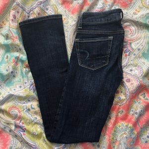 AMERICAN EAGLE BOOTCUT STRETCH JEANS